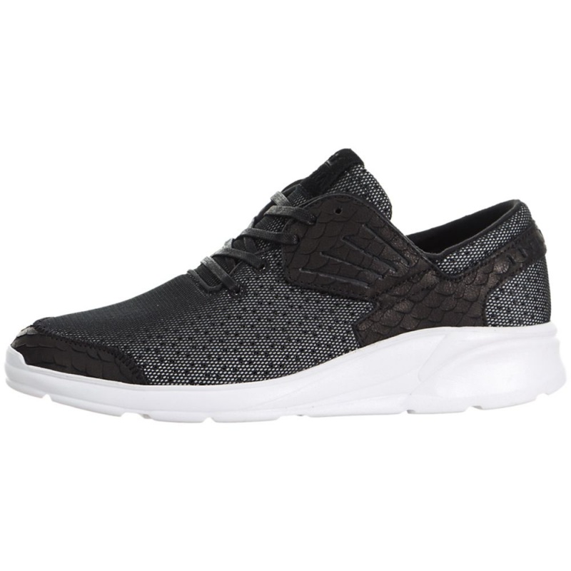 Black White Men\'s Supra Motion Running Shoes | 9807-HUWNT